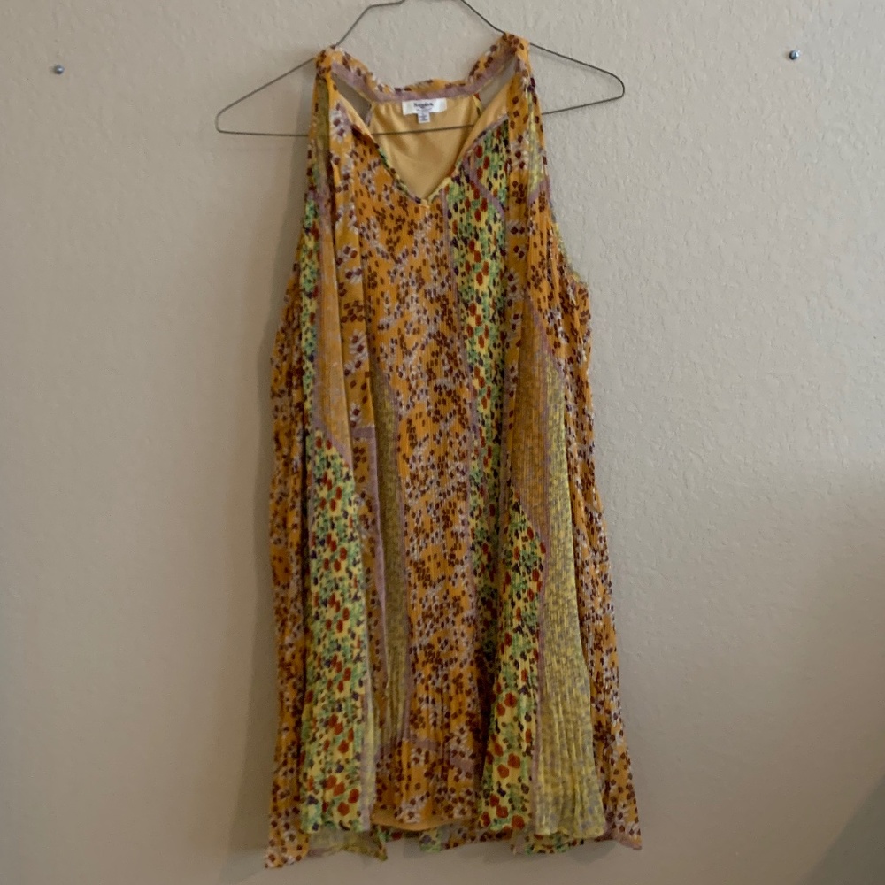 Kayden Gold Sleeveless Dress